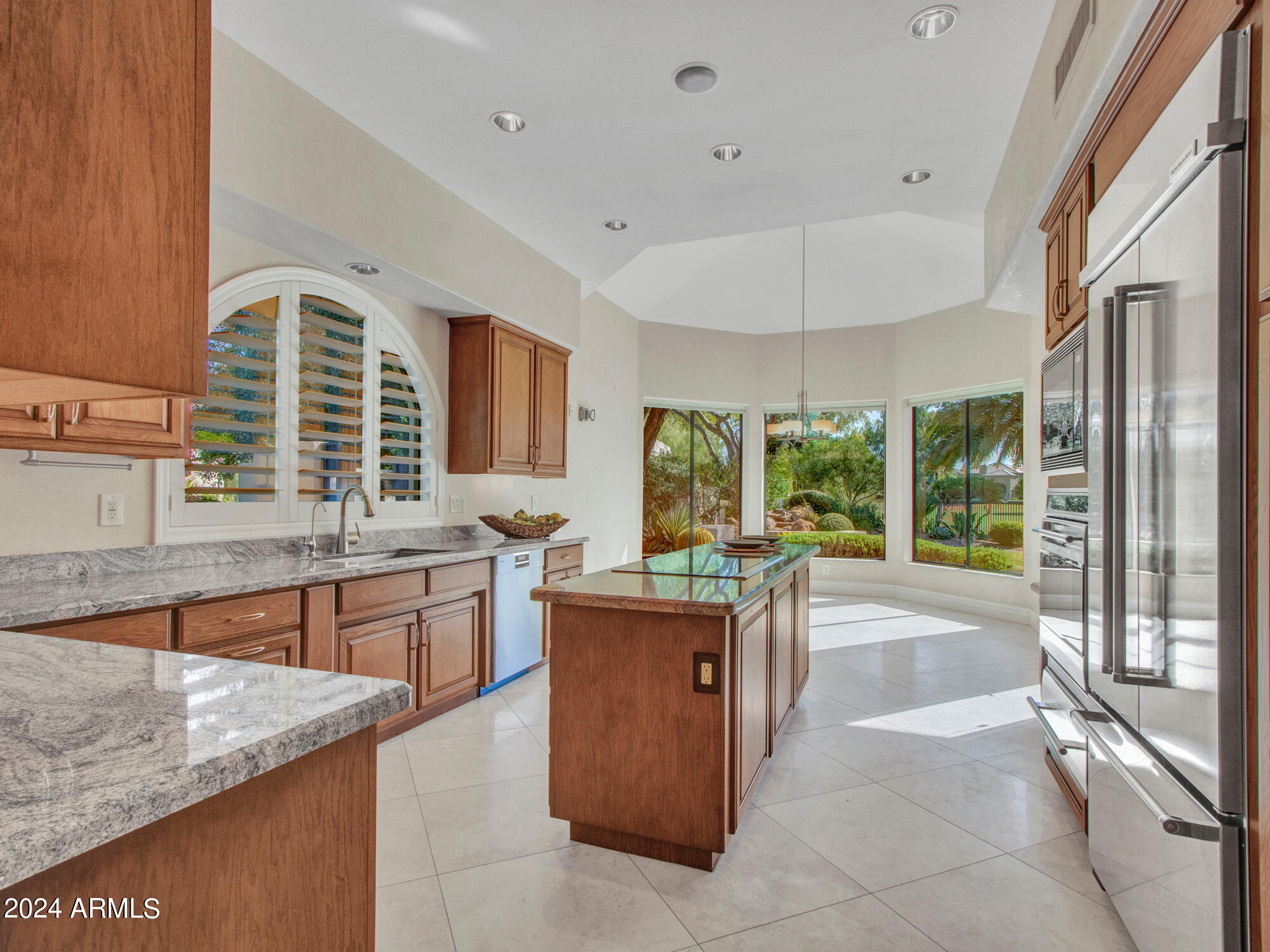 7375 East Gainey Ranch Road, Unit 2 Scottsdale, AZ 85258 - Photo 30 of 79 Beautiful Kitchen Views