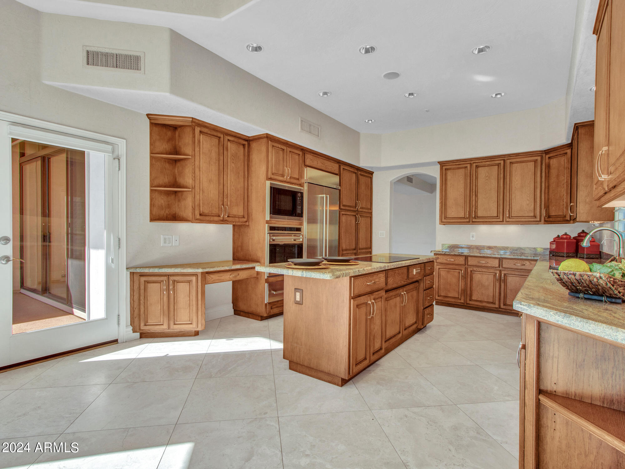 7375 East Gainey Ranch Road, Unit 2 Scottsdale, AZ 85258 - Photo 33 of 79 Kitchen