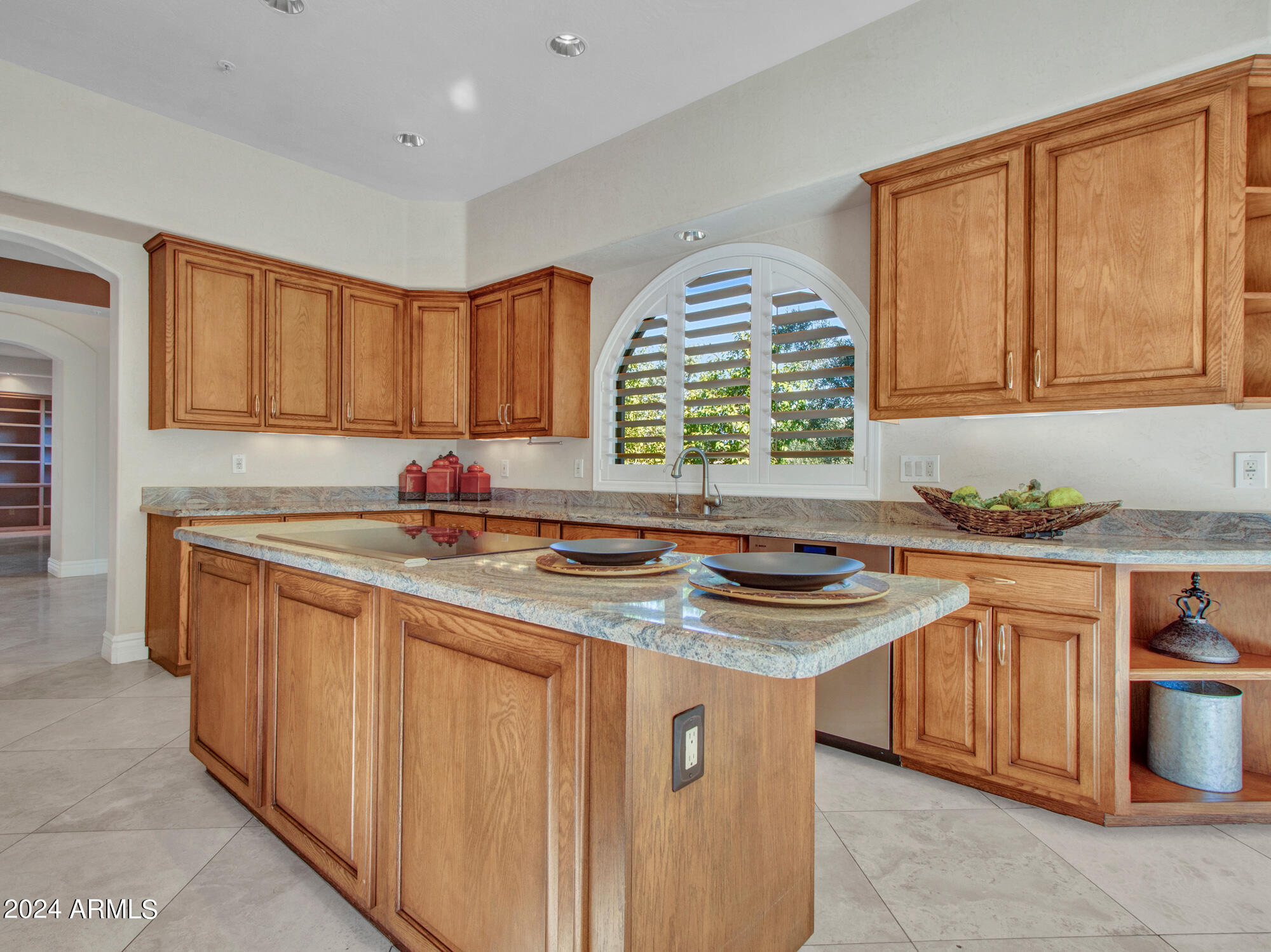 7375 East Gainey Ranch Road, Unit 2 Scottsdale, AZ 85258 - Photo 35 of 79 Kitchen