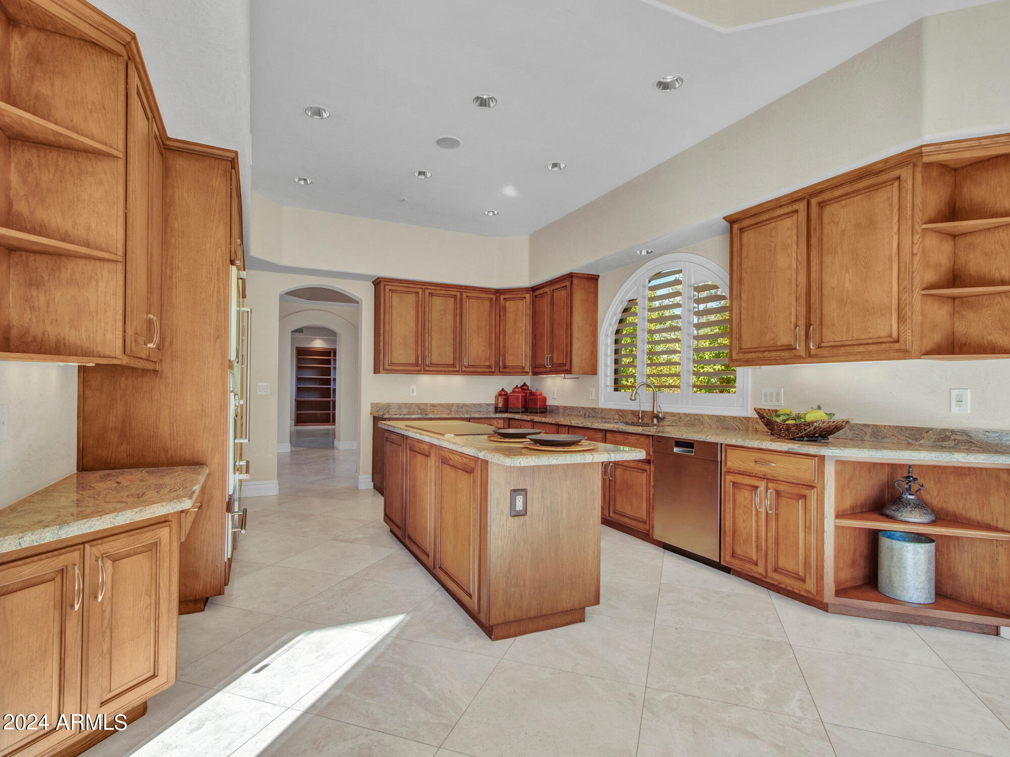 7375 East Gainey Ranch Road, Unit 2 Scottsdale, AZ 85258 - Photo 36 of 79 Kitchen