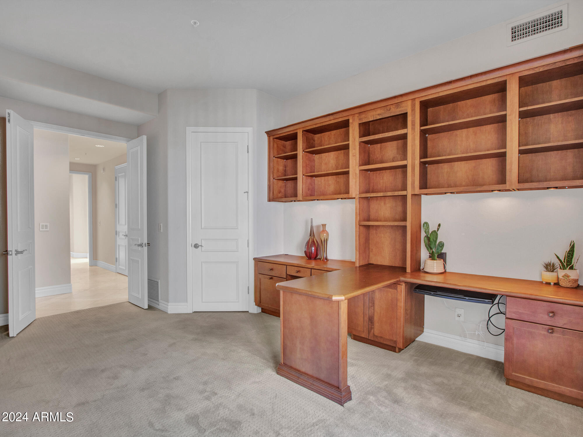 7375 East Gainey Ranch Road, Unit 2 Scottsdale, AZ 85258 - Photo 61 of 79 09-Bedroom 2 (2)