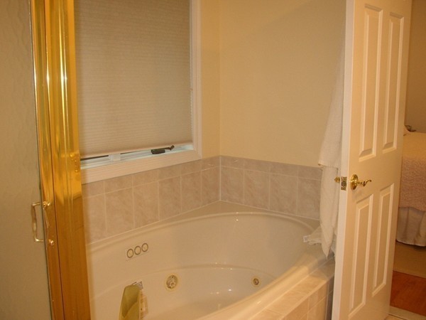 4 Mansfield Road Middleton, MA 01949 - Photo 19 of 30 Gallery Image 19