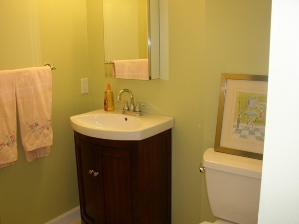 4 Mansfield Road Middleton, MA 01949 - Photo 26 of 30 Gallery Image 26