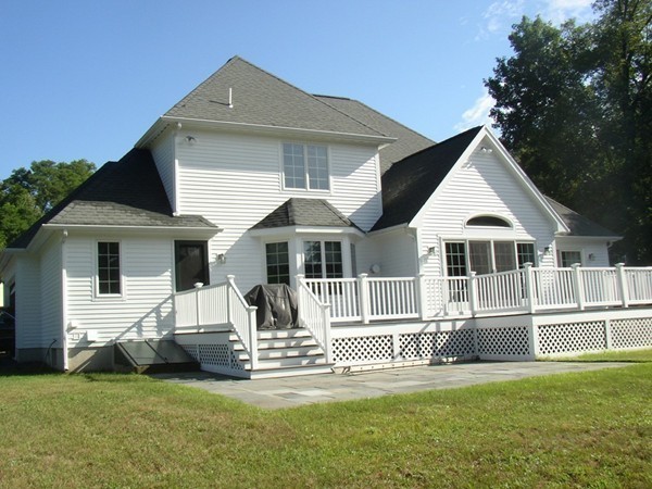 4 Mansfield Road Middleton, MA 01949 - Photo 3 of 30 Gallery Image 3