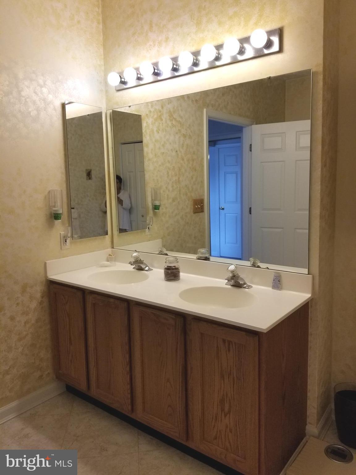 5264 Millfield Road, Unit 5264 Baltimore, MD 21237 - Photo 15 of 21 Bath (Master)