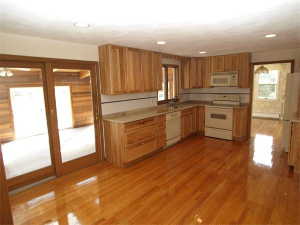 24 Robert Road Stow, MA 01775 - Photo 3 of 13