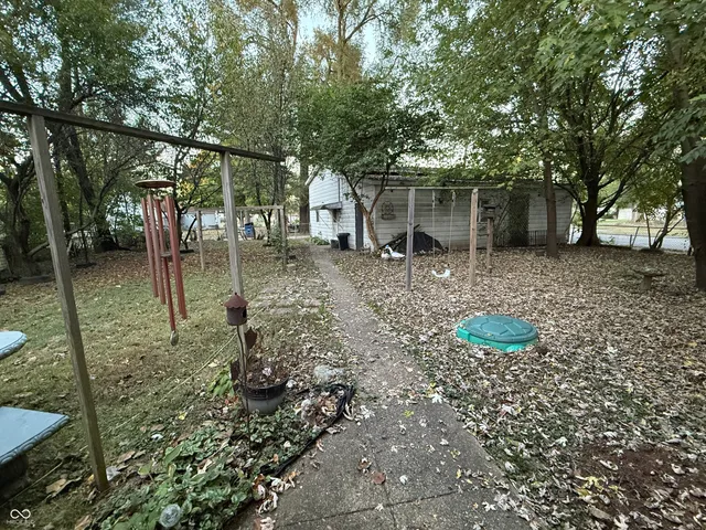 $113,000 | 2040 Plum Street, Terre Haute, IN 47804