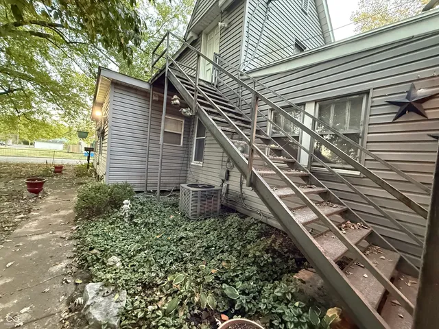 $113,000 | 2040 Plum Street, Terre Haute, IN 47804