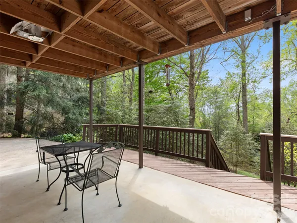 $750,000 | 32 Westridge Drive, Asheville, NC 28803