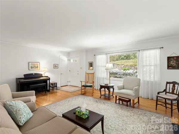 $750,000 | 32 Westridge Drive, Asheville, NC 28803