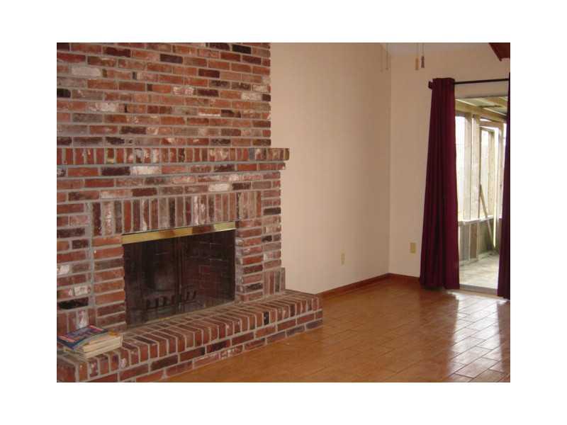 1604 Rue Chartres Slidell, LA 70458 - Photo 4 of 15 Gallery Image 4