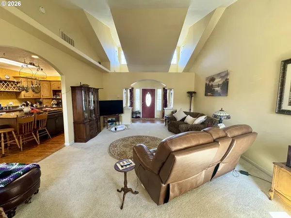 $600,000 | 1256 Frogs Leap Lane, Eugene, OR 97404