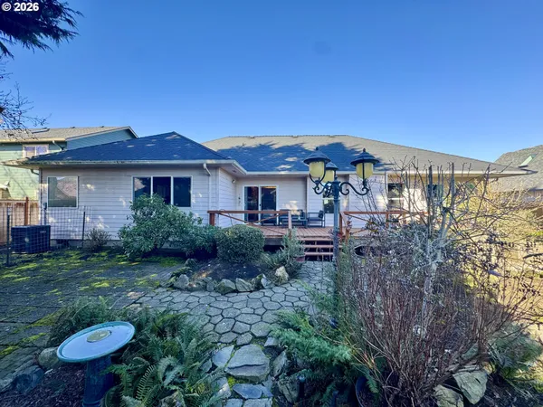 $600,000 | 1256 Frogs Leap Lane, Eugene, OR 97404