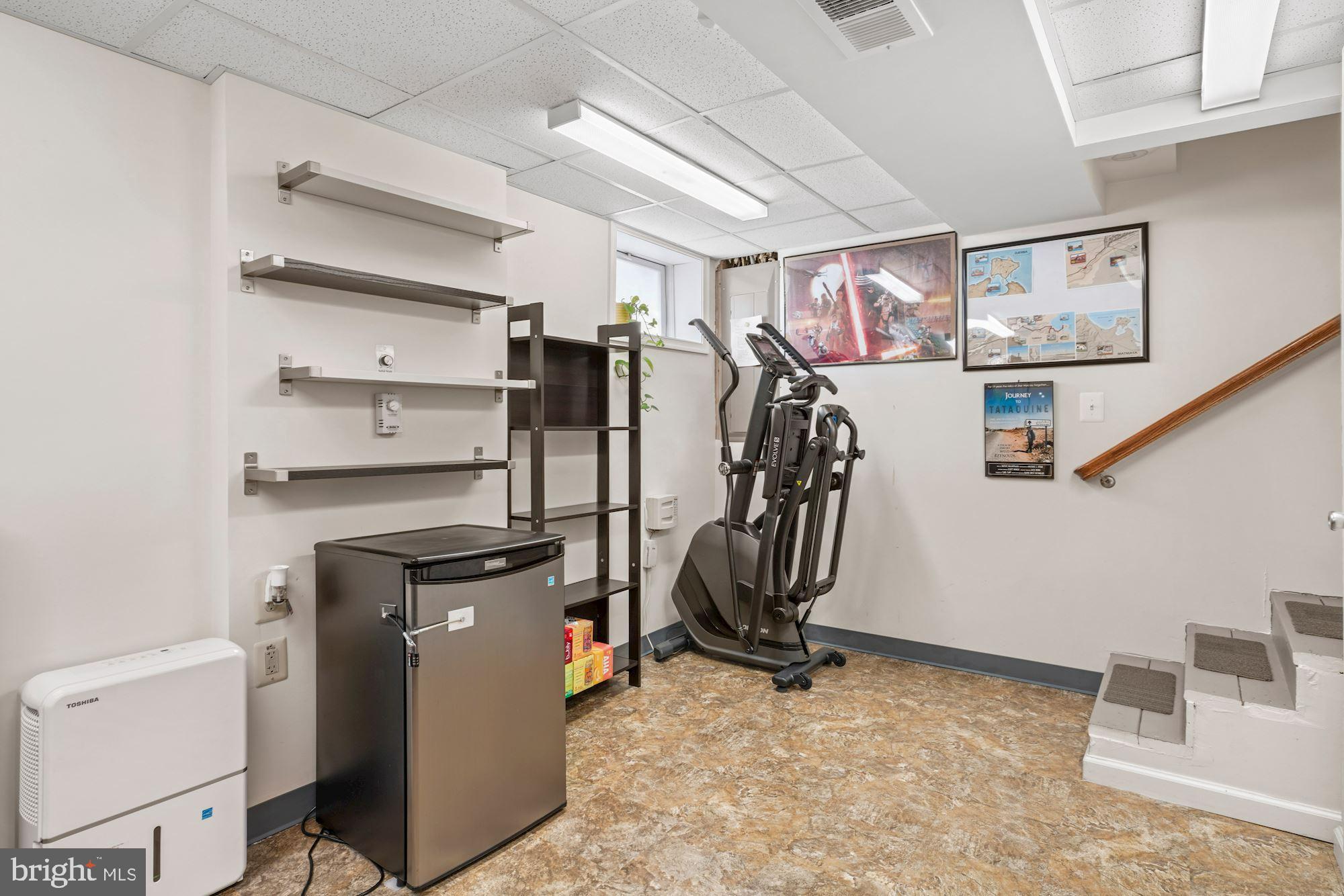 6111 Pinto Place Springfield, VA 22150 - Photo 25 of 35 Basement office area/ workout room.