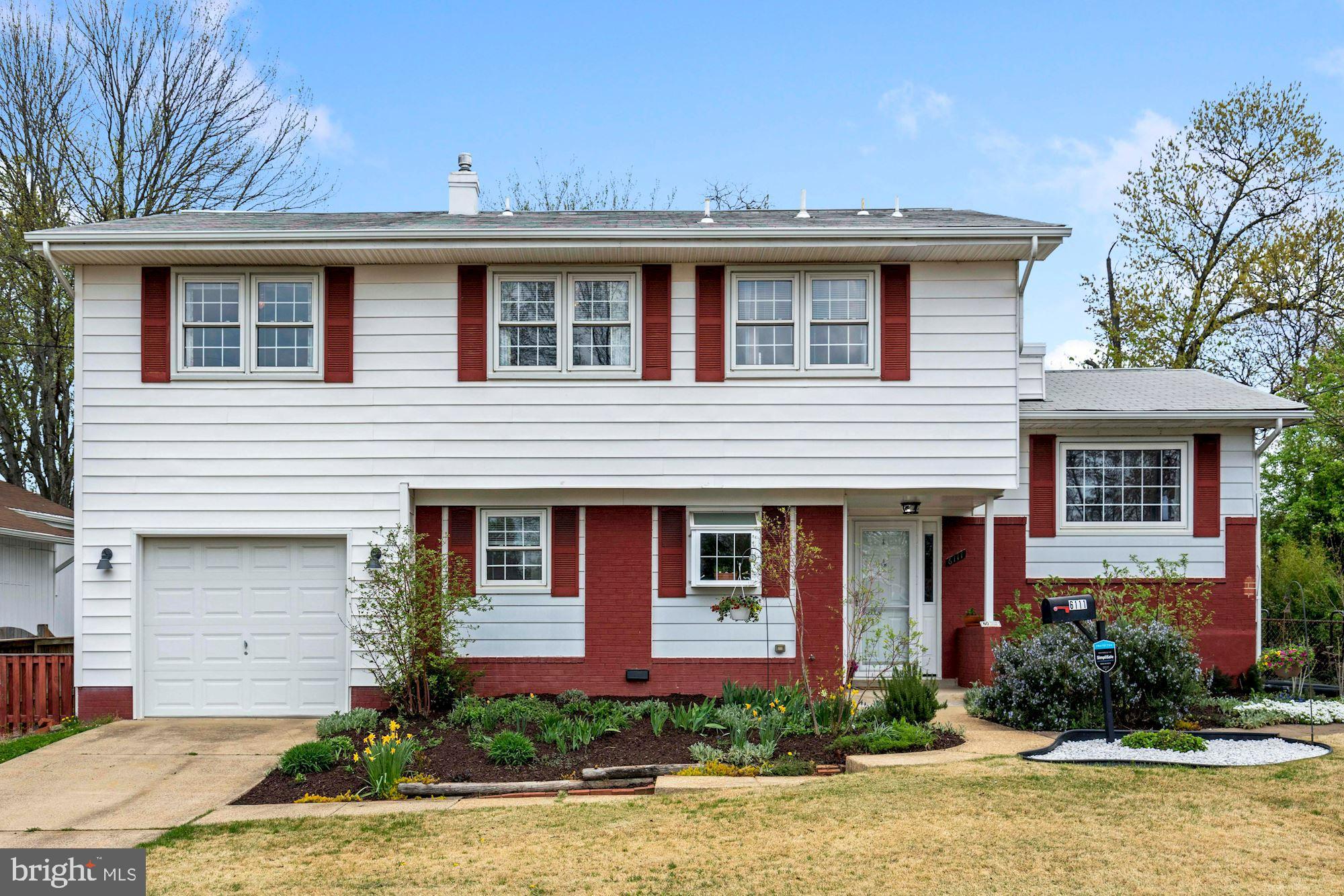 6111 Pinto Place Springfield, VA 22150 - Photo 28 of 35 Meticulously kept landscaping front and back.