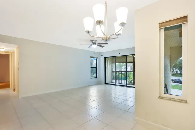 $222,000 | 1935 Southwest Silver Pine Way, Unit 117B2, Palm City, FL 34990