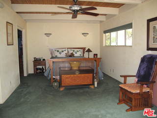 33064 Decker School Road Malibu, CA 90265 - Photo 14 of 30