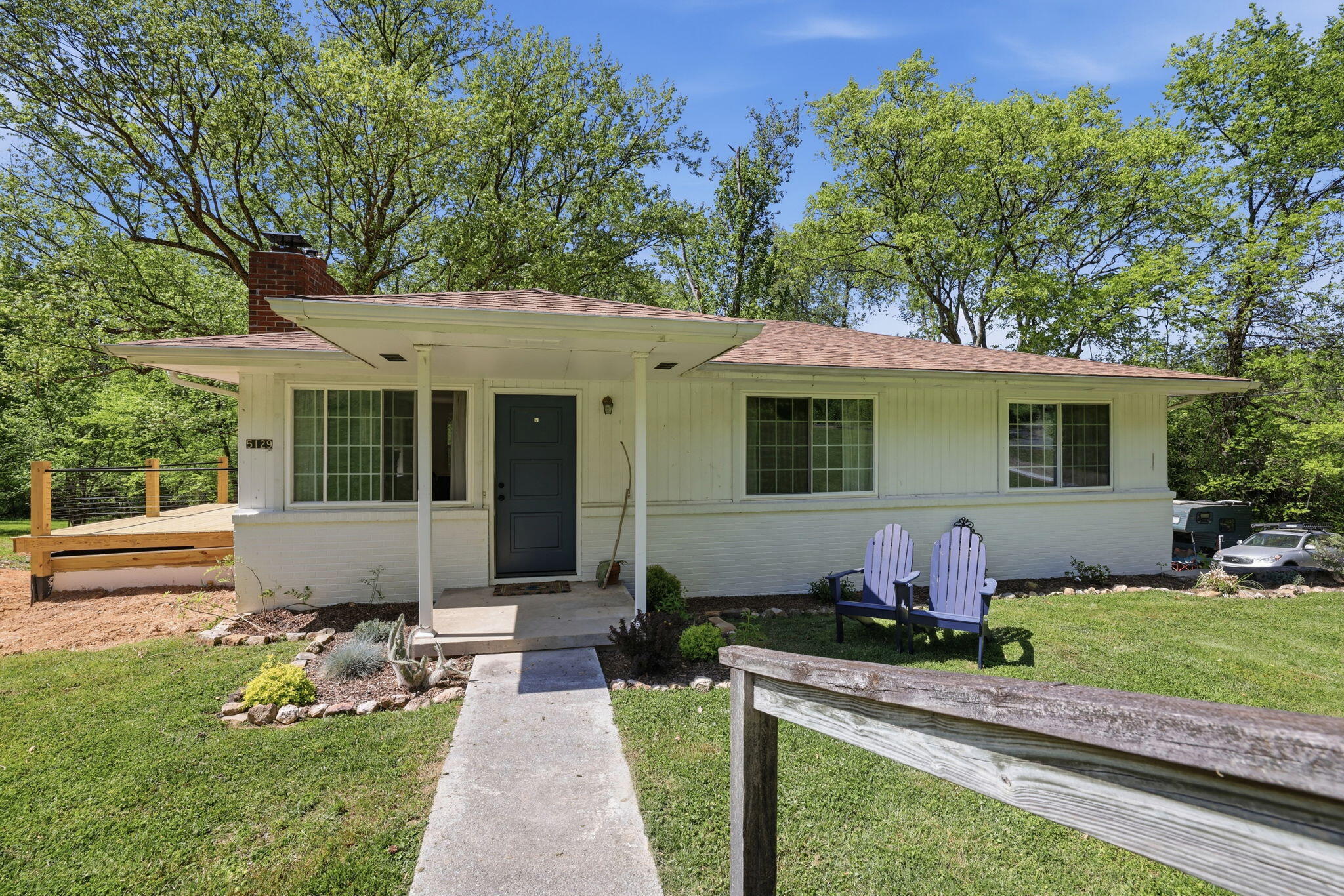 5129 McCahill Road Chattanooga, TN 37415 - Photo 2 of 28 1-web-or-mls-5129-mccahill-rd