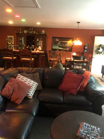 $399,900 | 4110 West Heath Drive, Muncie, IN 47304