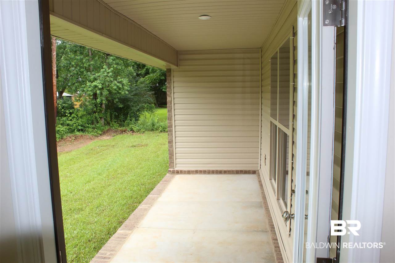 22660 Ridgewood Drive Robertsdale, AL 36567 - Photo 26 of 29 Gallery Image 26