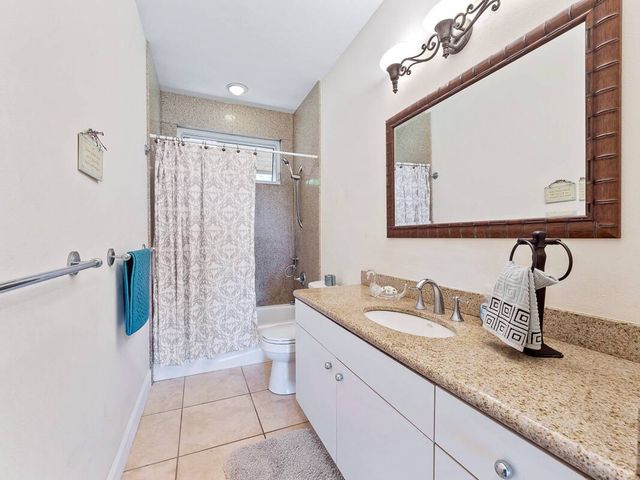 $1,650,000 | 75-635 Makapono Place, Kailua-Kona, HI 96740