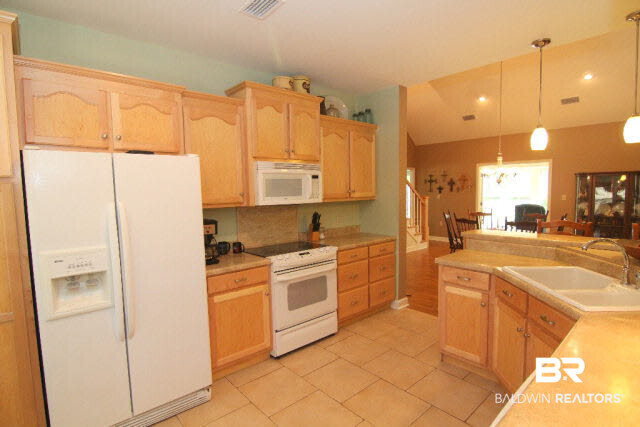 23206 McPhillips Road Loxley, AL 36551 - Photo 3 of 35 Kitchen