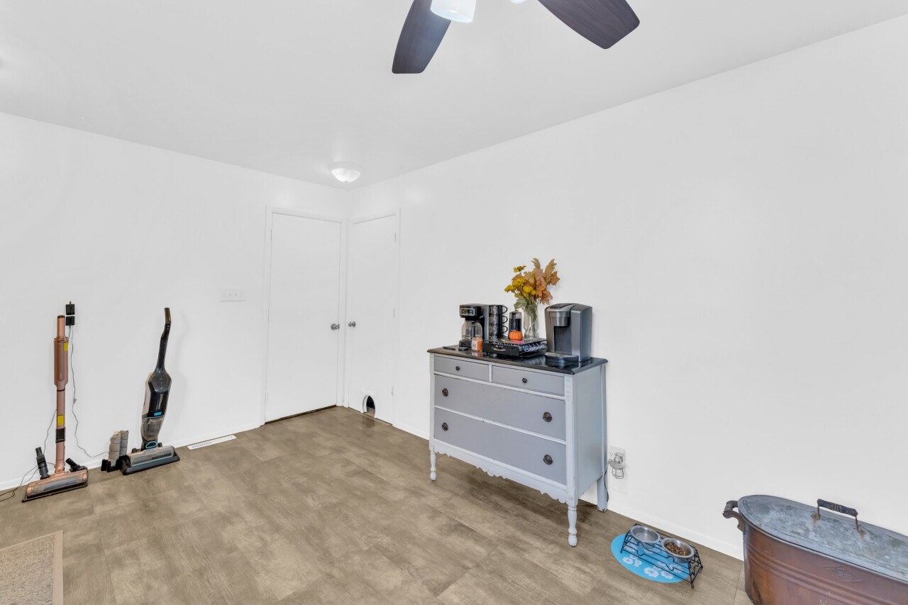 40522 Bloomfield Road Wheatland, WI 53128 - Photo 19 of 54 Kitchen to Bsmt & Garage