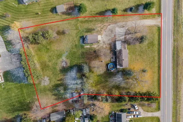 $349,900 | 40522 Bloomfield Road, Wheatland, WI 53128