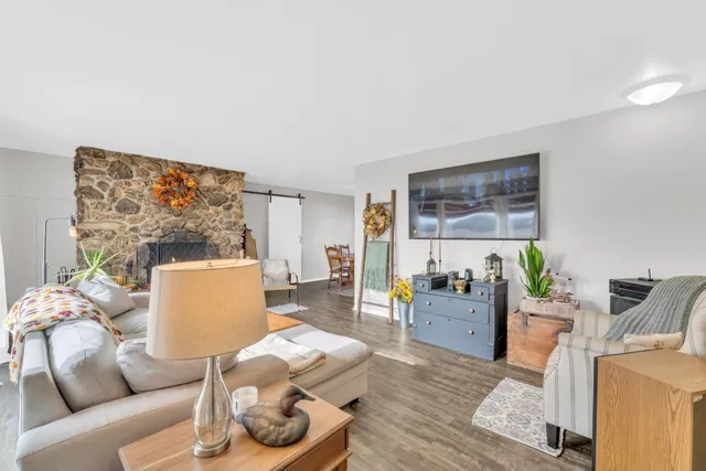 $349,900 | 40522 Bloomfield Road, Wheatland, WI 53128