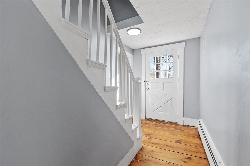 13 Wellington Road Templeton, MA 01468 - Photo 17 of 31