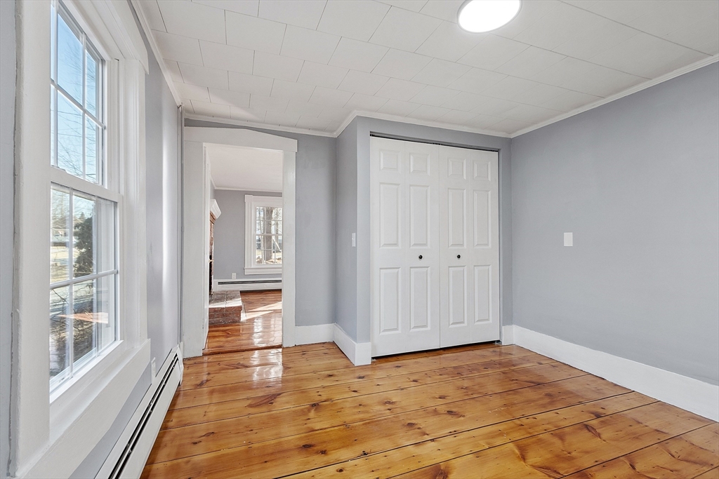 13 Wellington Road Templeton, MA 01468 - Photo 18 of 31