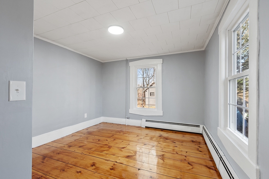 13 Wellington Road Templeton, MA 01468 - Photo 20 of 31