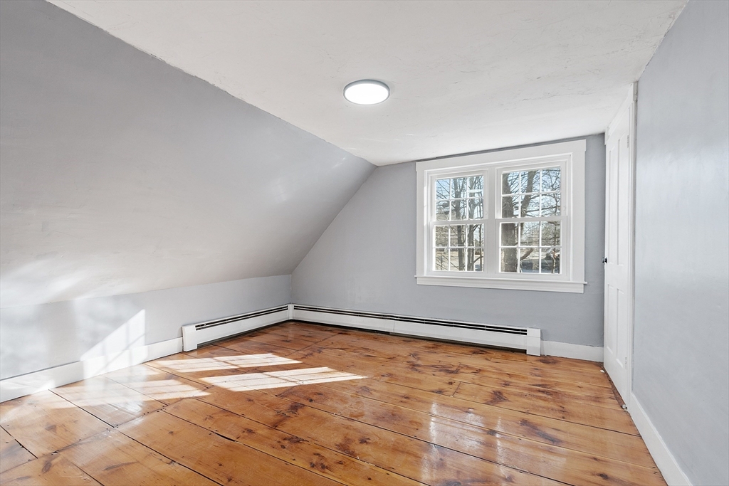 13 Wellington Road Templeton, MA 01468 - Photo 24 of 31