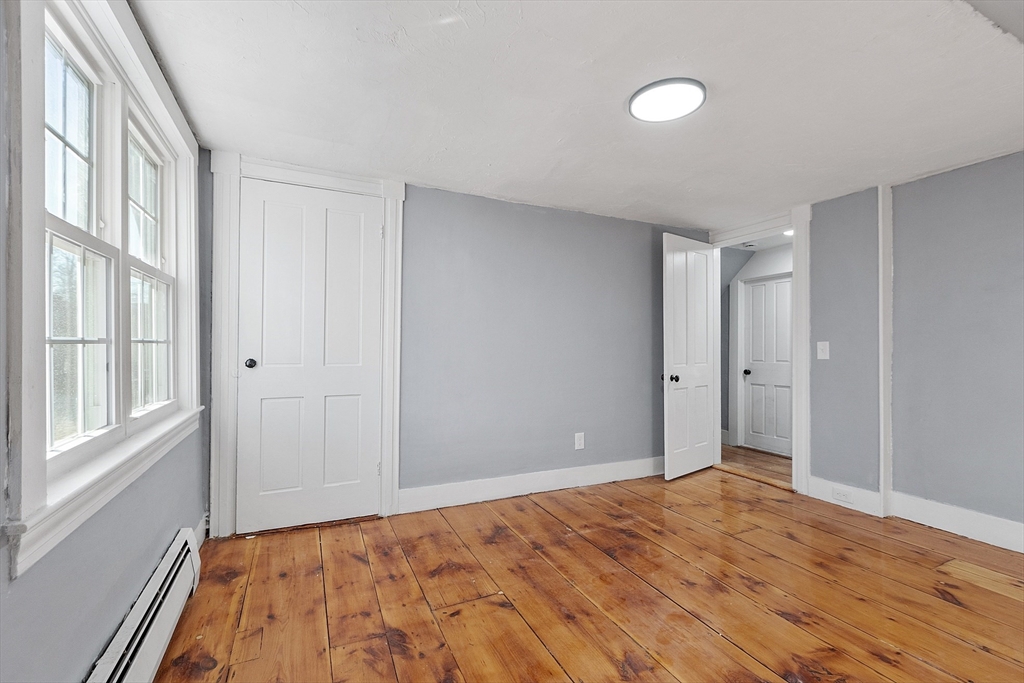 13 Wellington Road Templeton, MA 01468 - Photo 27 of 31