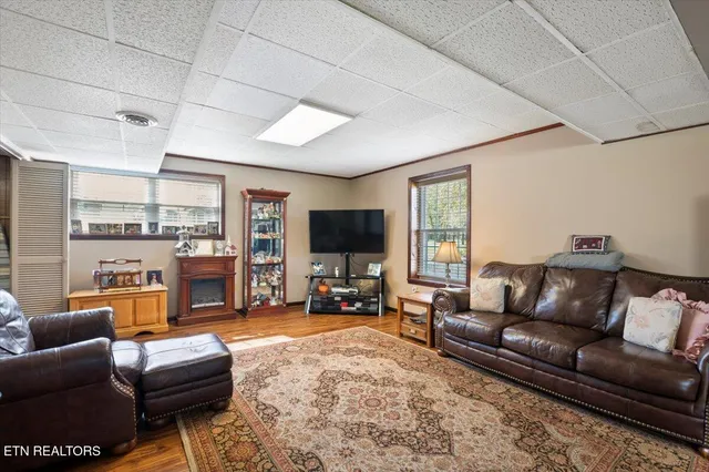 $335,000 | 121 East Village Circle, La Follette, TN 37766