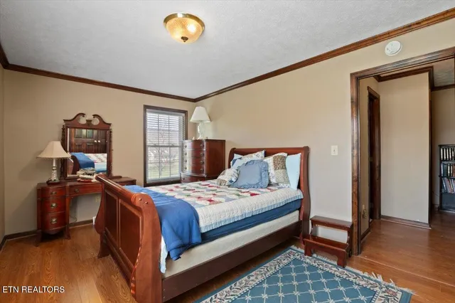 $335,000 | 121 East Village Circle, La Follette, TN 37766