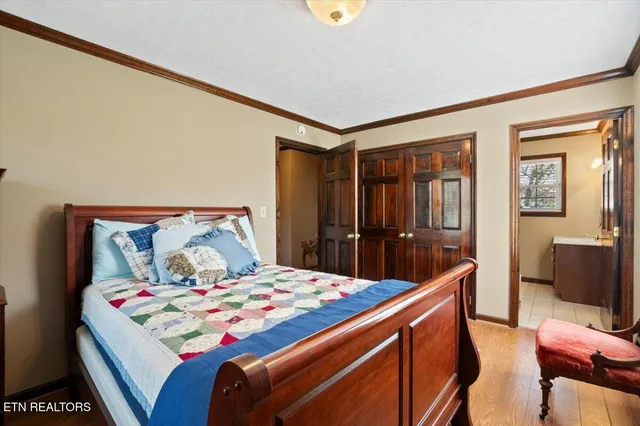 $335,000 | 121 East Village Circle, La Follette, TN 37766