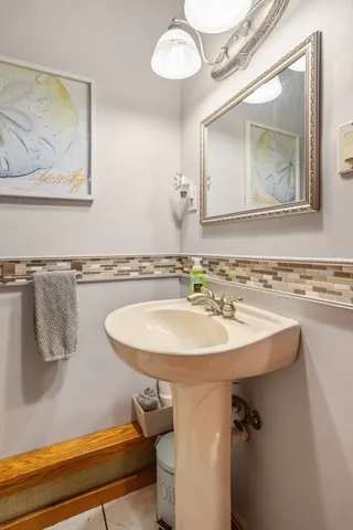 $860,000 | 29 Prospect Street, Saugus, MA 01906