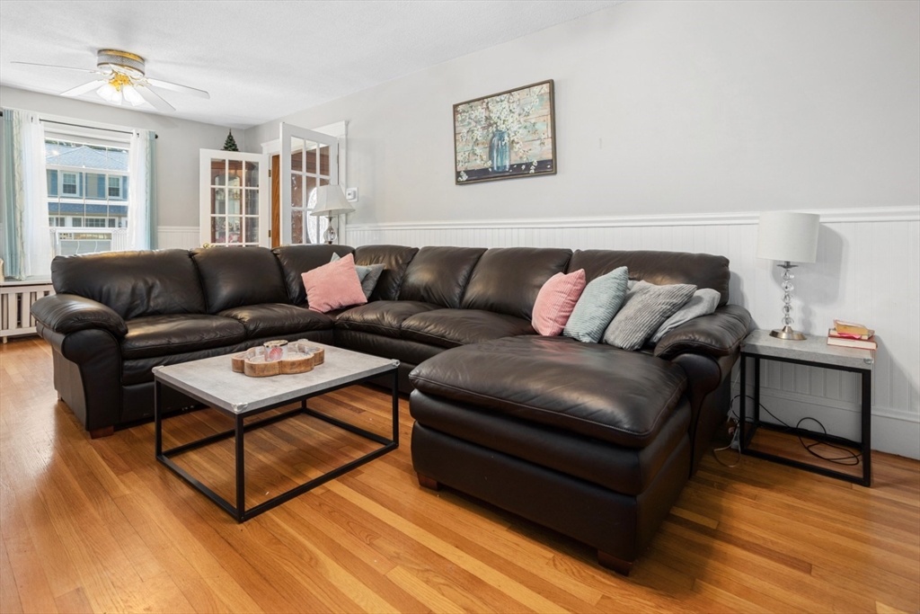 29 Prospect Street Saugus, MA 01906 - Photo 3 of 42