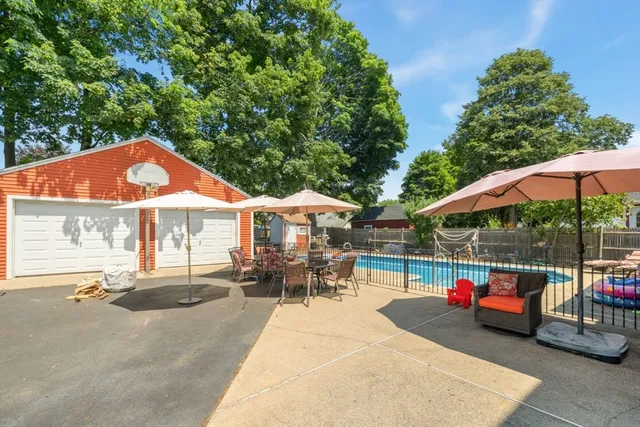 $860,000 | 29 Prospect Street, Saugus, MA 01906