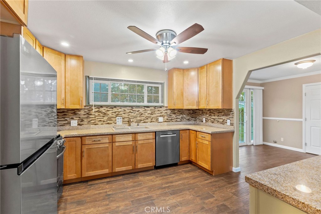 41741 55th Street West Lancaster, CA 93536 - Photo 10 of 32