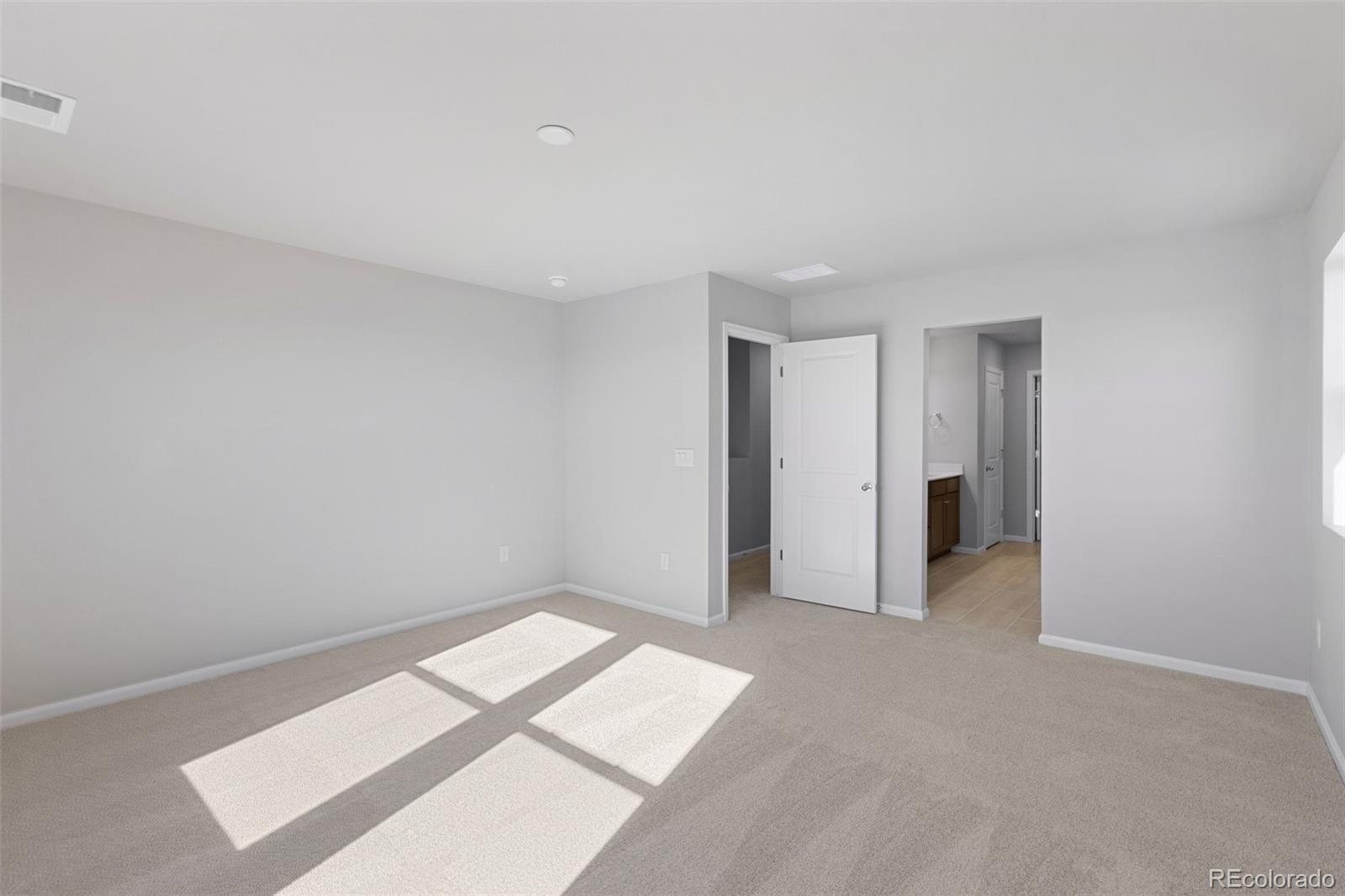 15348 Poplar Street Thornton, CO 80602 - Photo 20 of 32