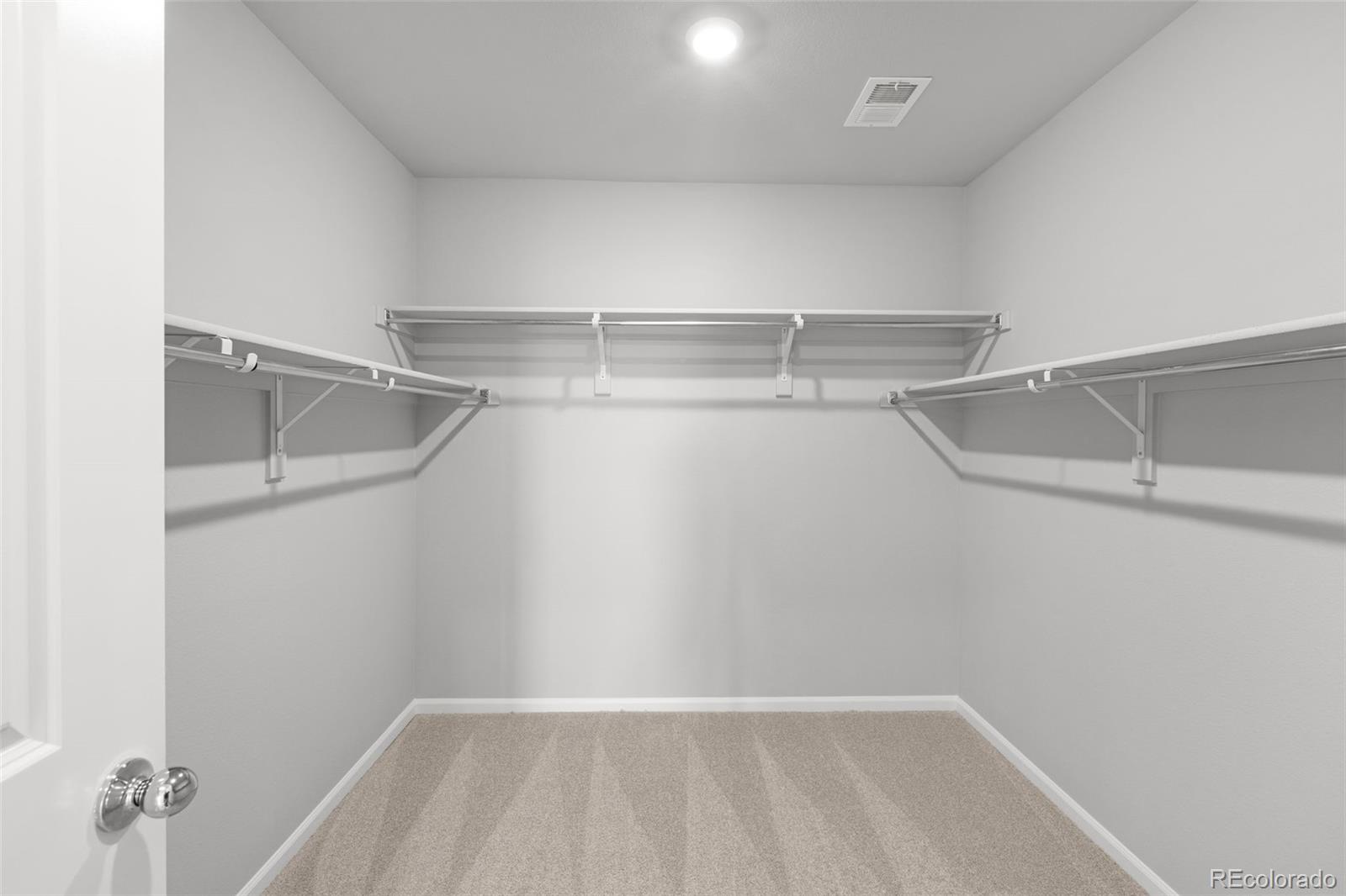 15348 Poplar Street Thornton, CO 80602 - Photo 24 of 32