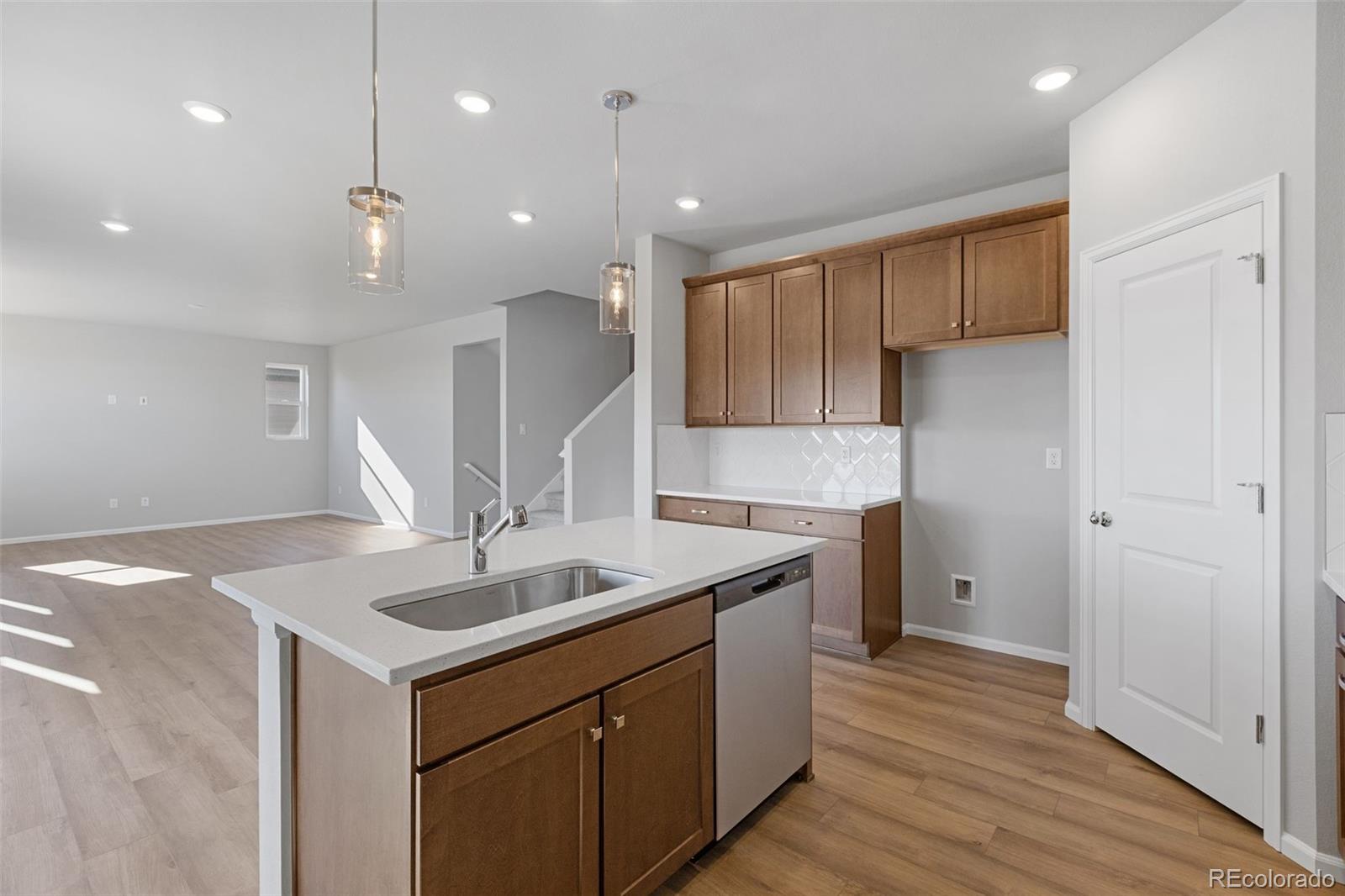 15348 Poplar Street Thornton, CO 80602 - Photo 7 of 32