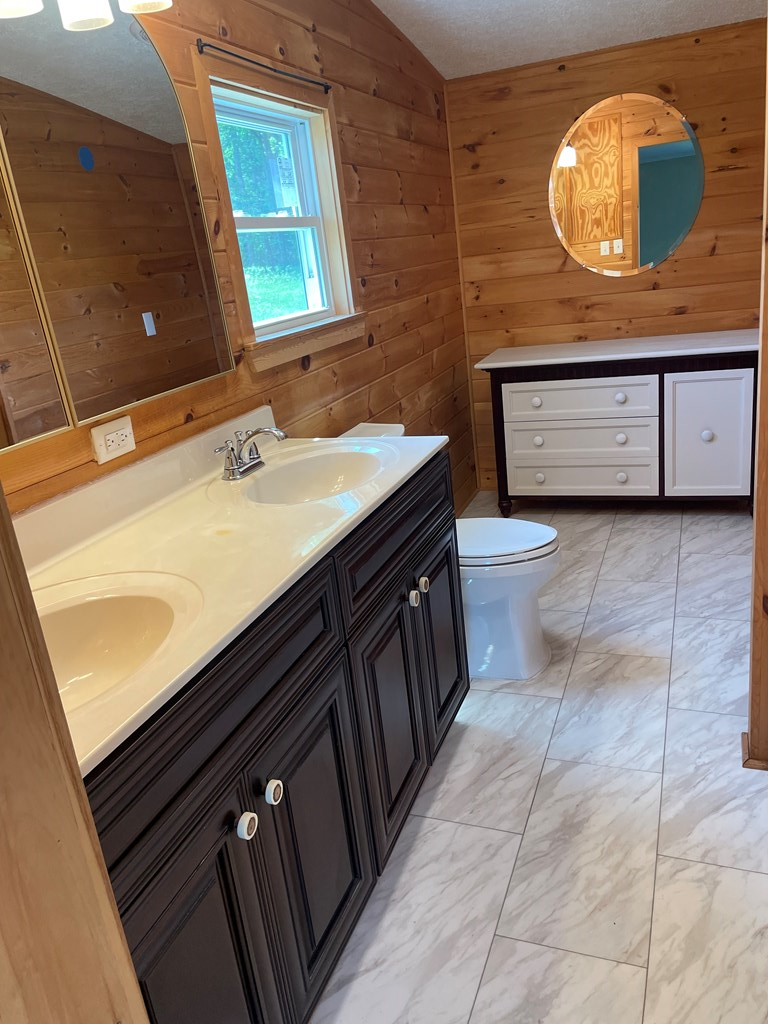 5200 Delhart Road Galax, VA 24333 - Photo 35 of 40 Gallery Image 35
