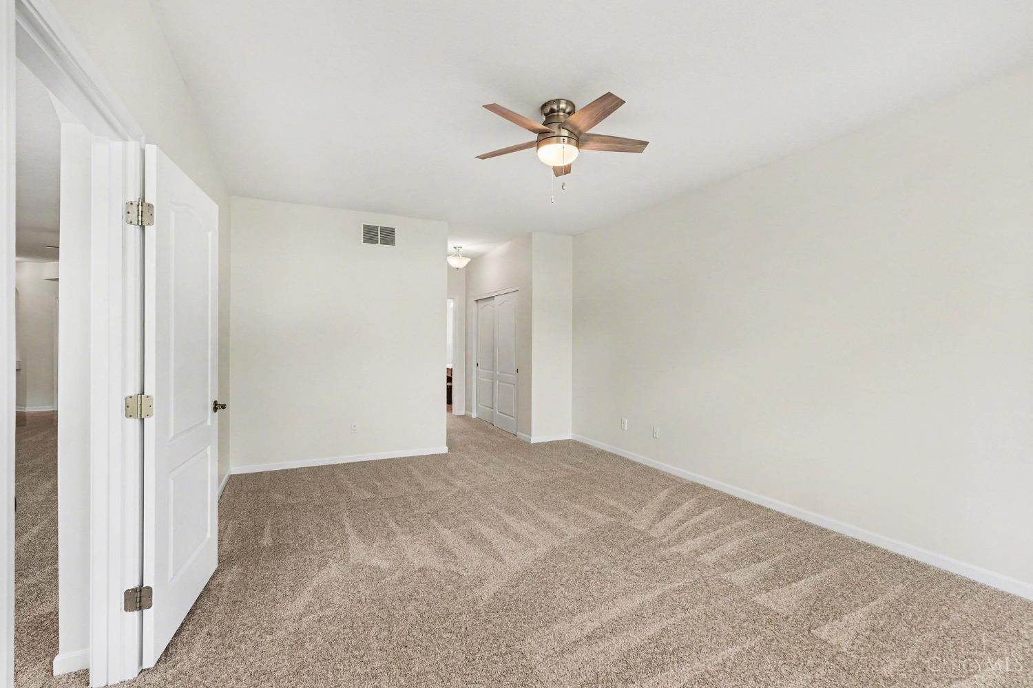 8058 Bridge Point Drive Cincinnati, OH 45248 - Photo 13 of 27