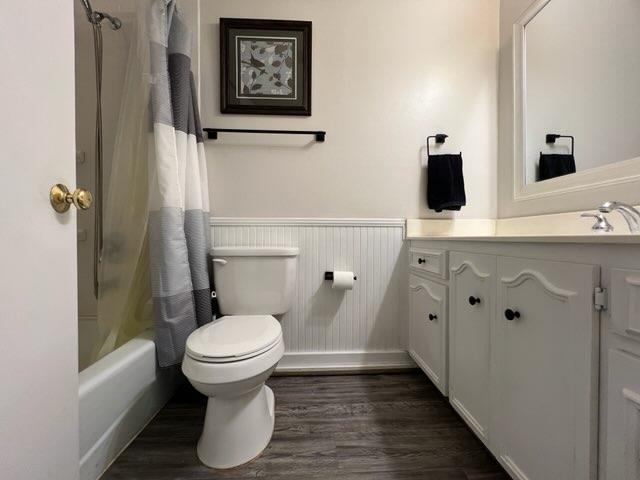 4405 Green Ridge Drive Columbus, GA 31909 - Photo 29 of 31 a bathroom with a toilet and a shower