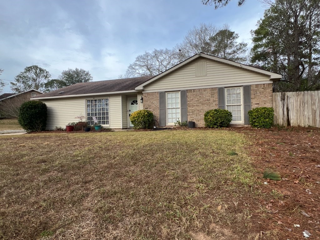 4405 Green Ridge Drive Columbus, GA 31909 - Photo 3 of 31 a front view of house with yard and green space