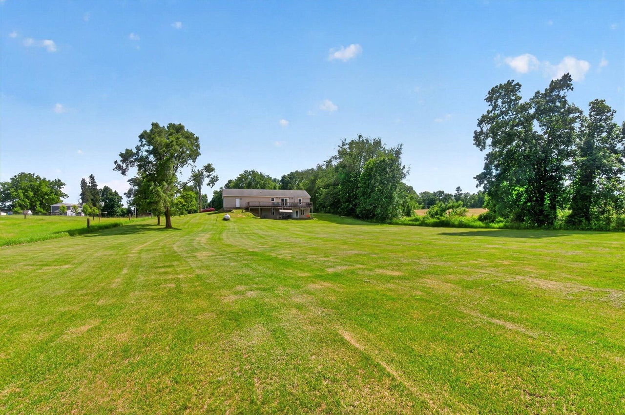 4722 Root Station Road Jackson, MI 49201 - Photo 43 of 47