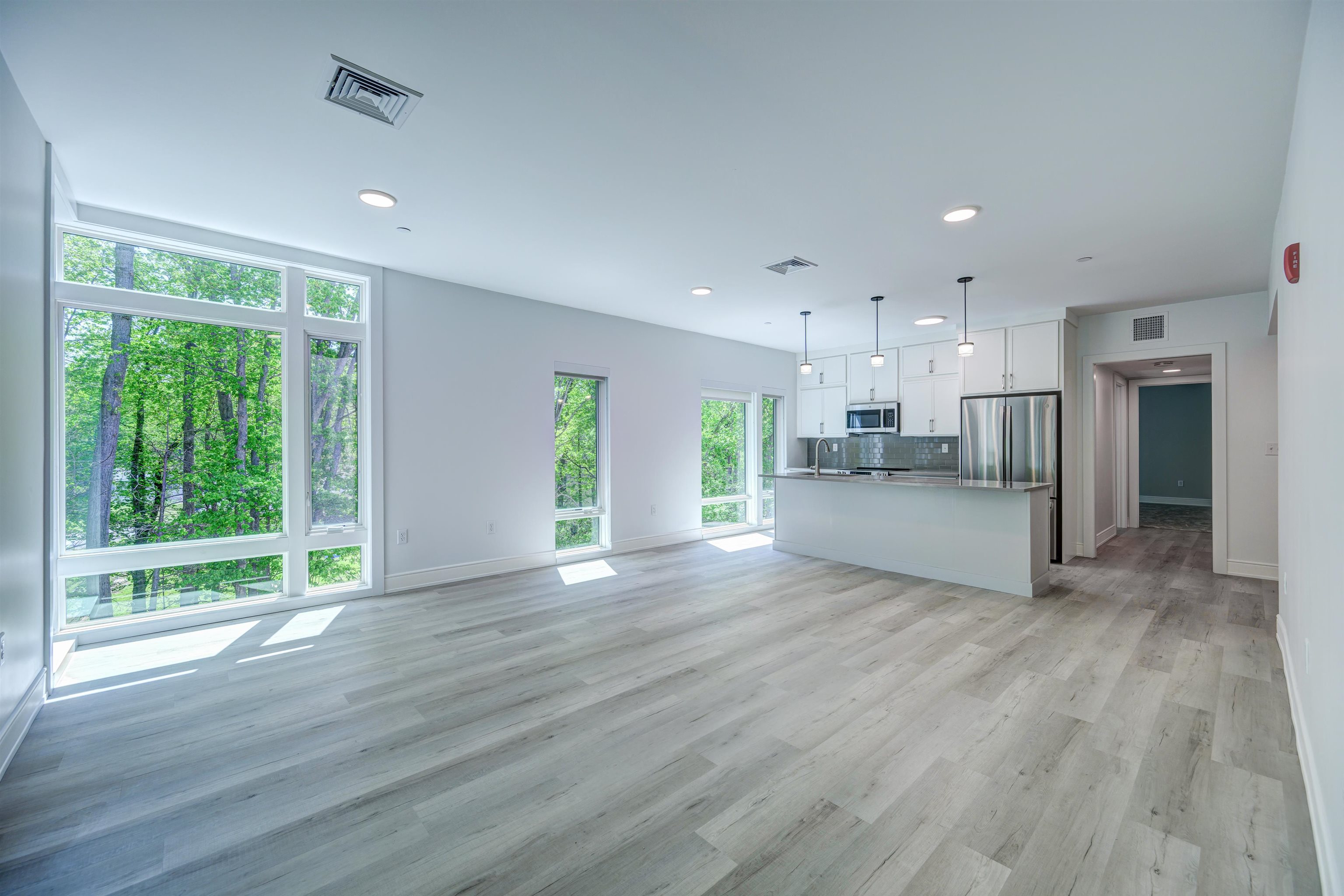 2059 Lafayette Road, Unit 204 Portsmouth, NH 03801 - Photo 17 of 36